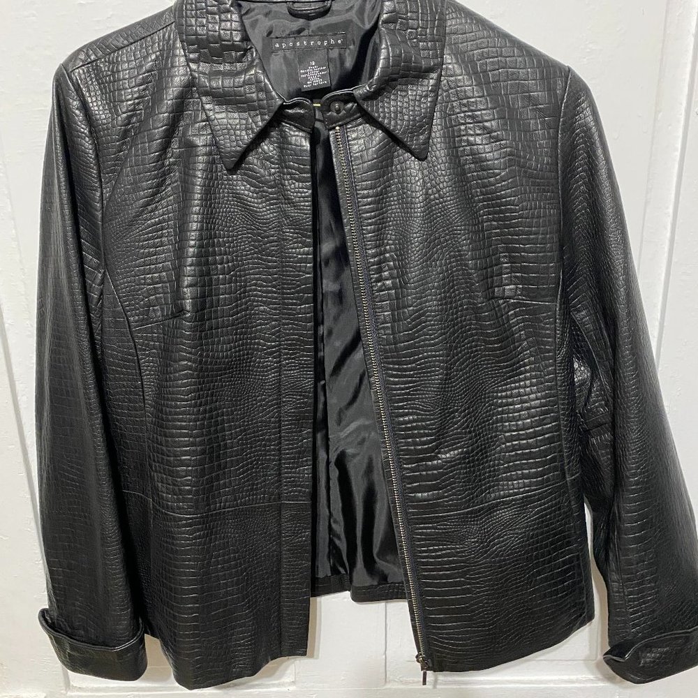 Woman"s Leather Jacket, Size 12. Black.
